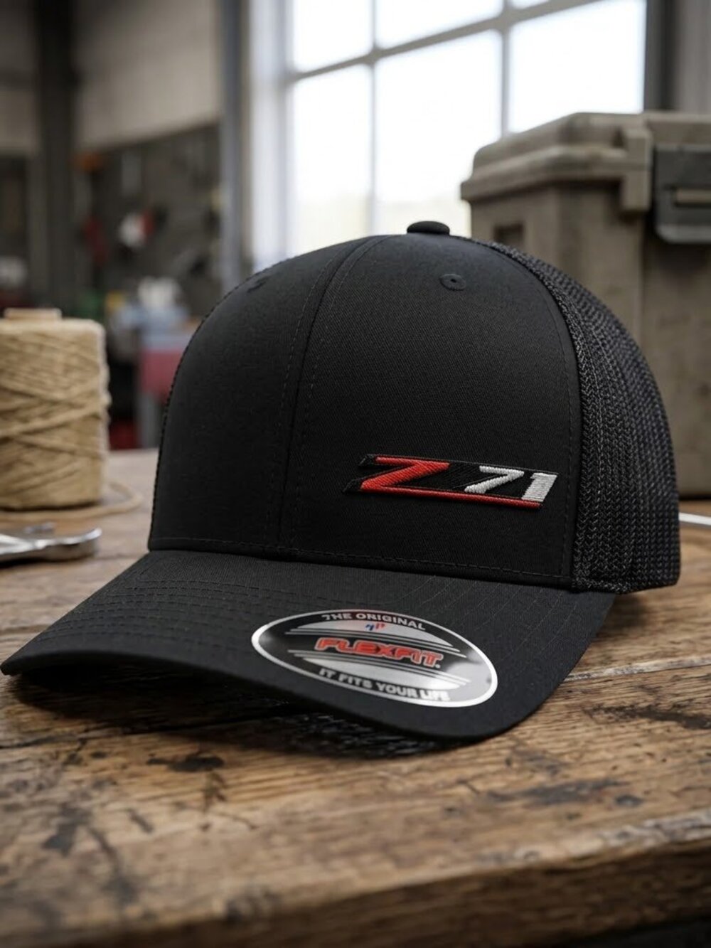 Chevy Z71 Off Road 4x4 Embroidered Black Flexfit Trucker Hat Size L/XL New Retro